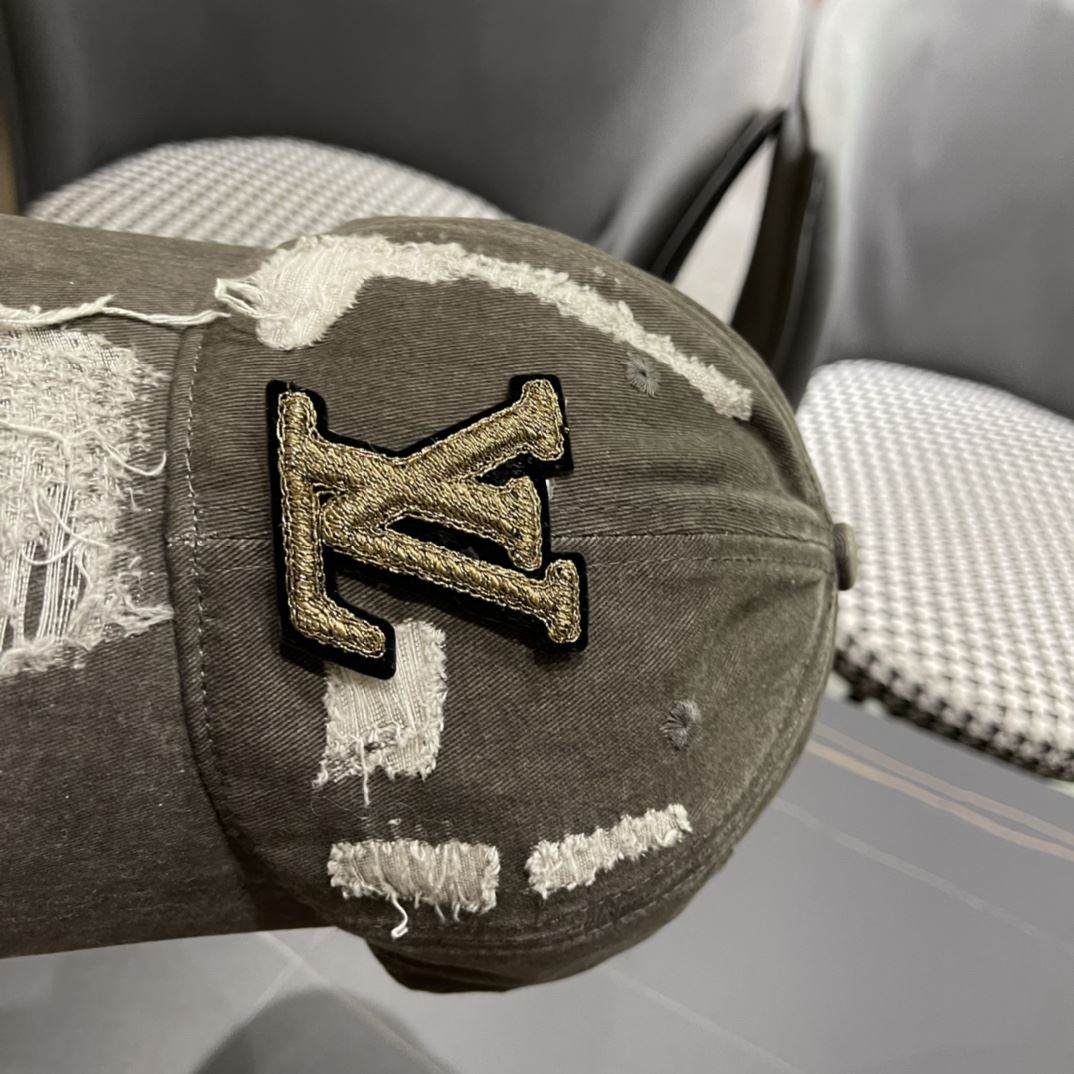 Louis Vuitton Caps